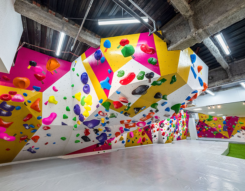 west Japan's latgest climbing gym